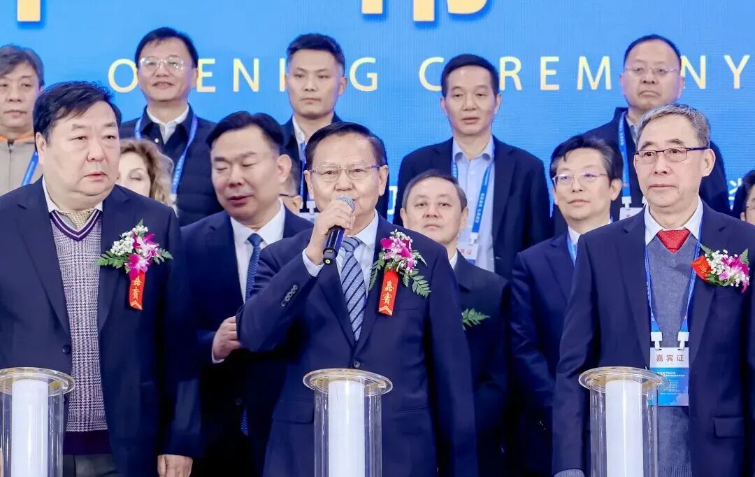 闽瓷精品亮相2025中国（北京）国际精品陶瓷博览会